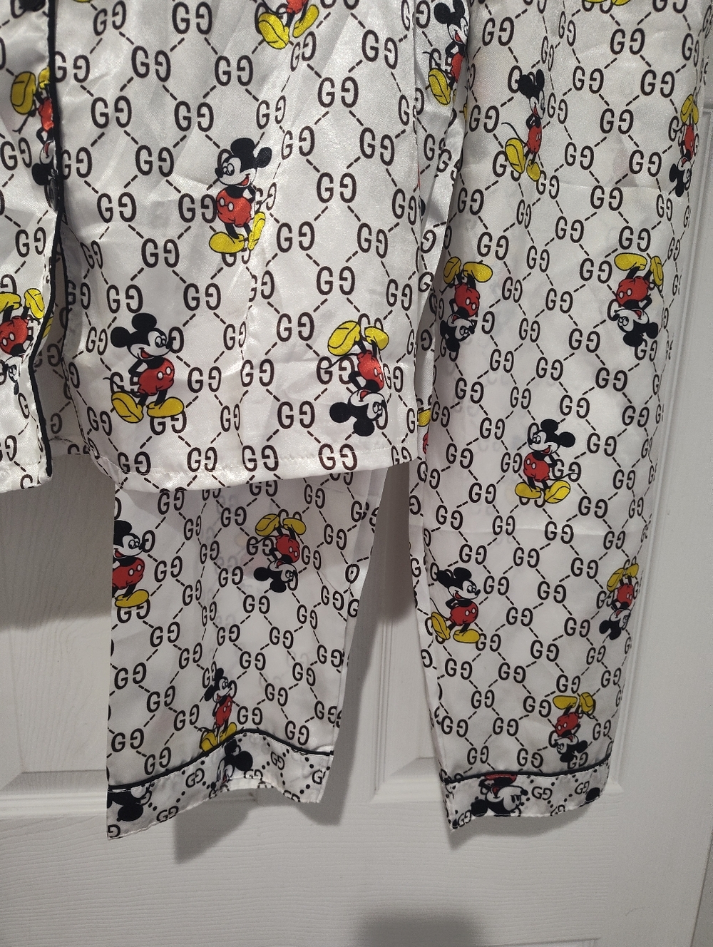 Micky Mouse Pattern PJ Set - Picture 3 of 9